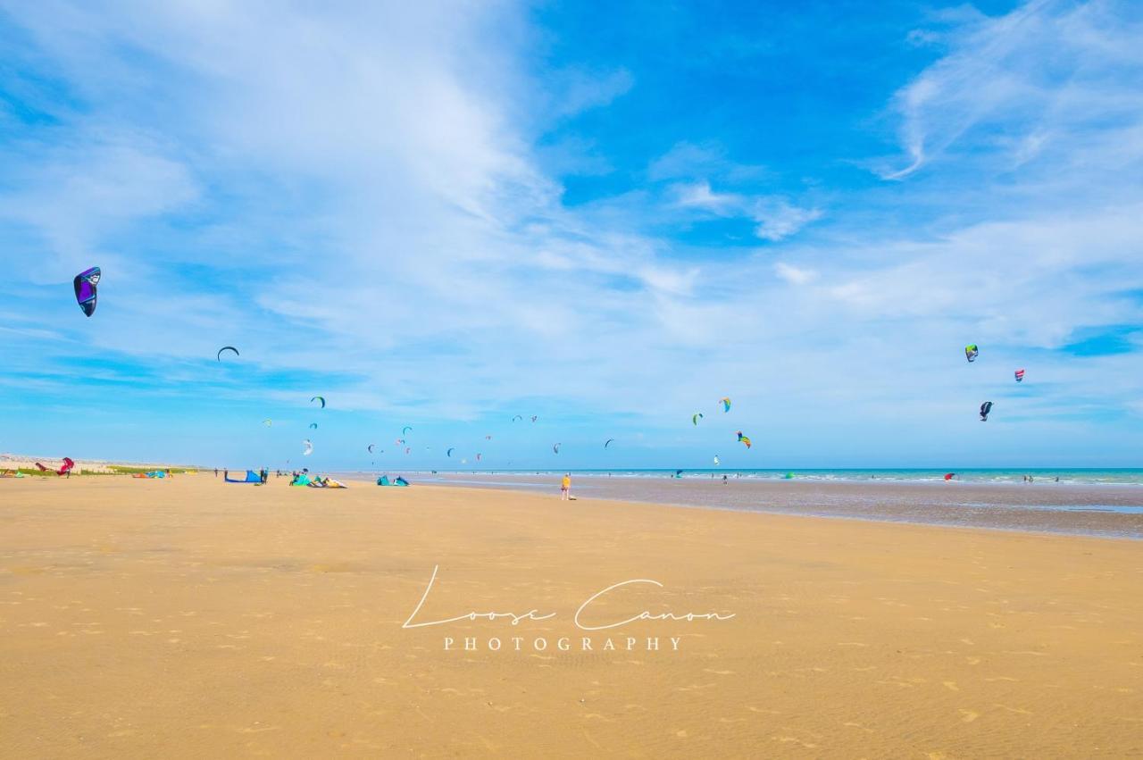 Big Skies Platinum Plus Holiday Home With Wifi, Netflix, Dishwasher, Decking Camber Bagian luar foto